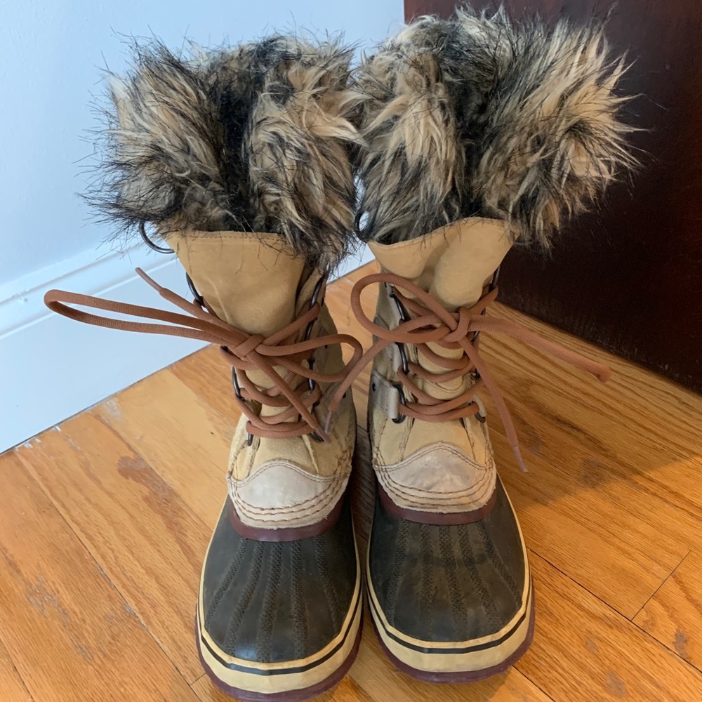 Sorel Joan of Arctic waterproof winter boots